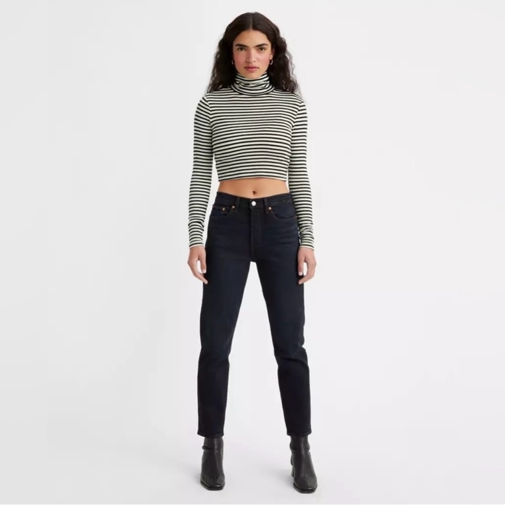 Levi's Wedgie Icon Fit - High Waisted Straight Leg Black Jeans - Size 24 - Picture 6 of 6